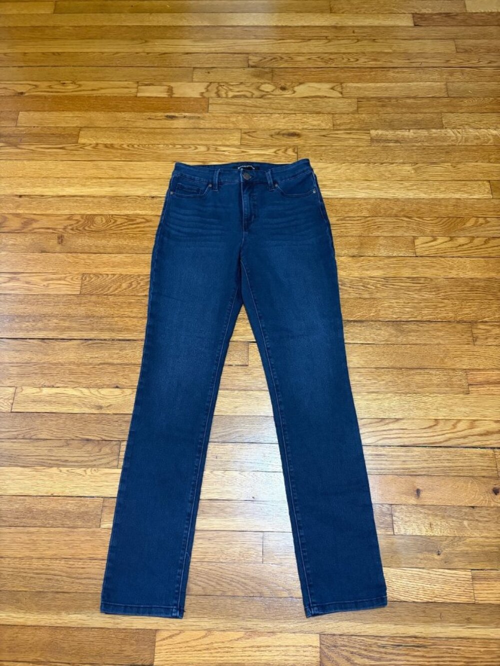 Bandolino Amy Straight Leg Jeans Womens Size 6 Dark Wash Blue High Rise Denim